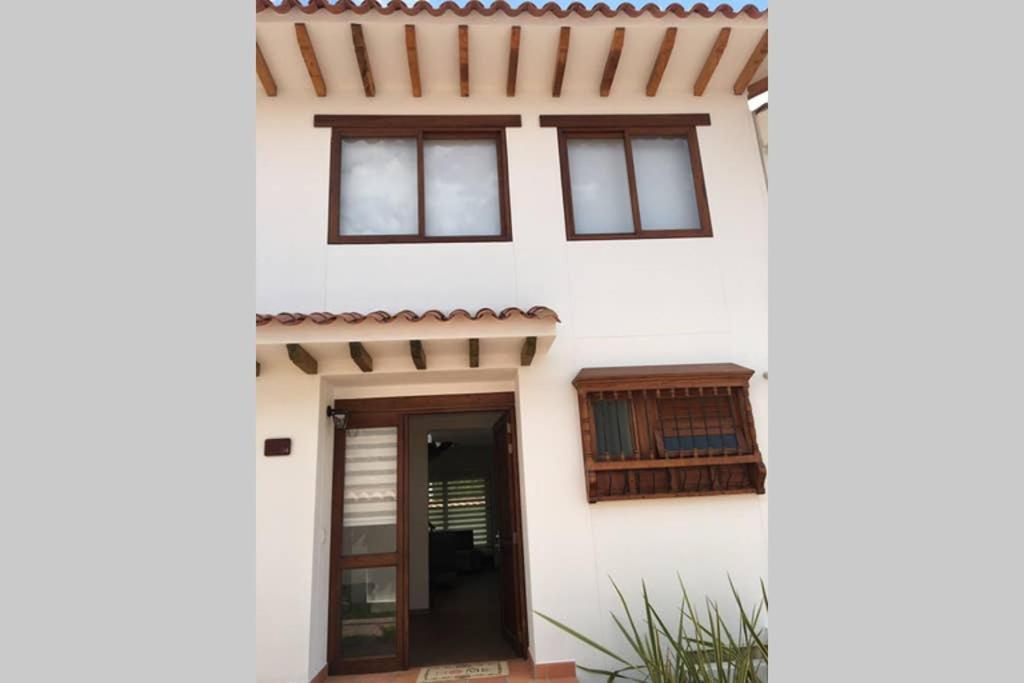 Happy House: Maravillosa Casa En De Leyva